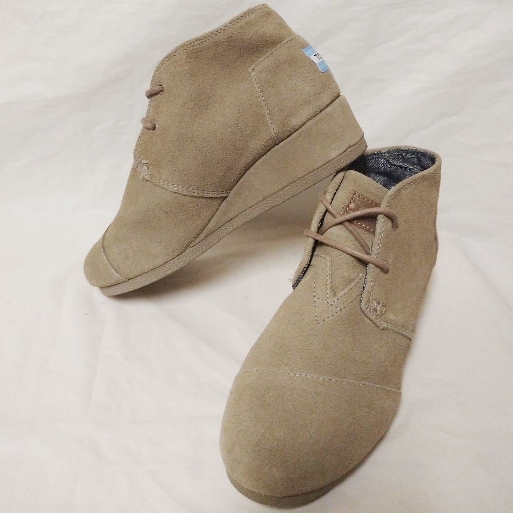 Toms Desert Wedge Taupe Suede Girl's Lace-Up Booties #300714 Youth Girls Sz 3